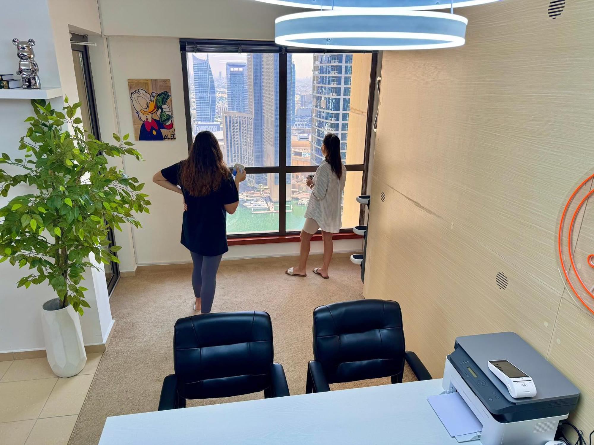 نزل دبيفي Berloga Capsule Jbr المظهر الخارجي الصورة
