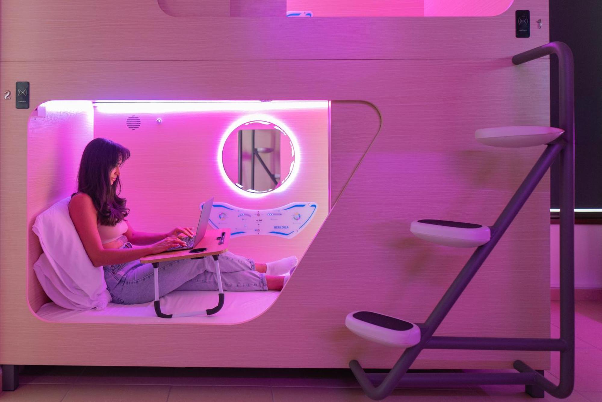 نزل دبيفي Berloga Capsule Jbr المظهر الخارجي الصورة